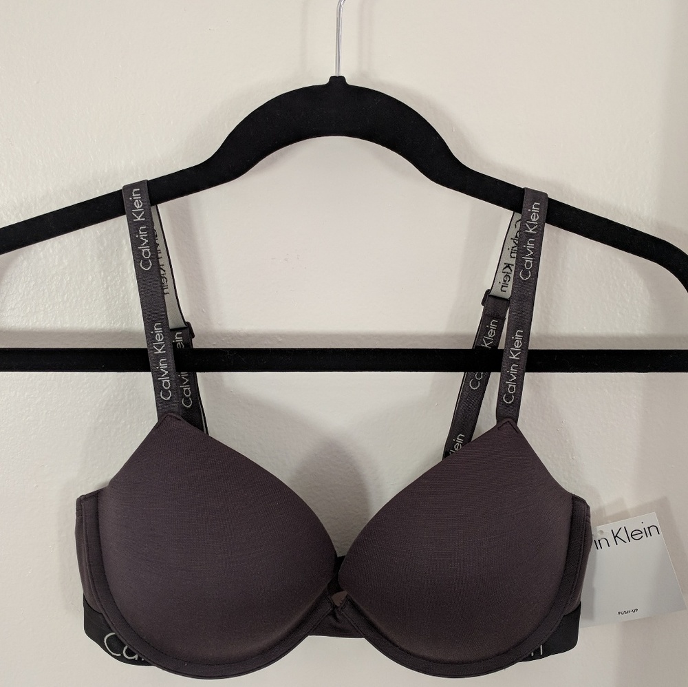 NWT Calvin Klein Bra 34D